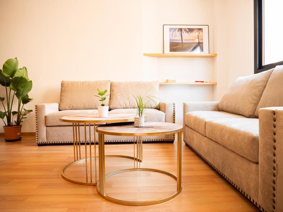 Stylish Apartment In The Heart Of Malaga With Pool Dış mekan fotoğraf