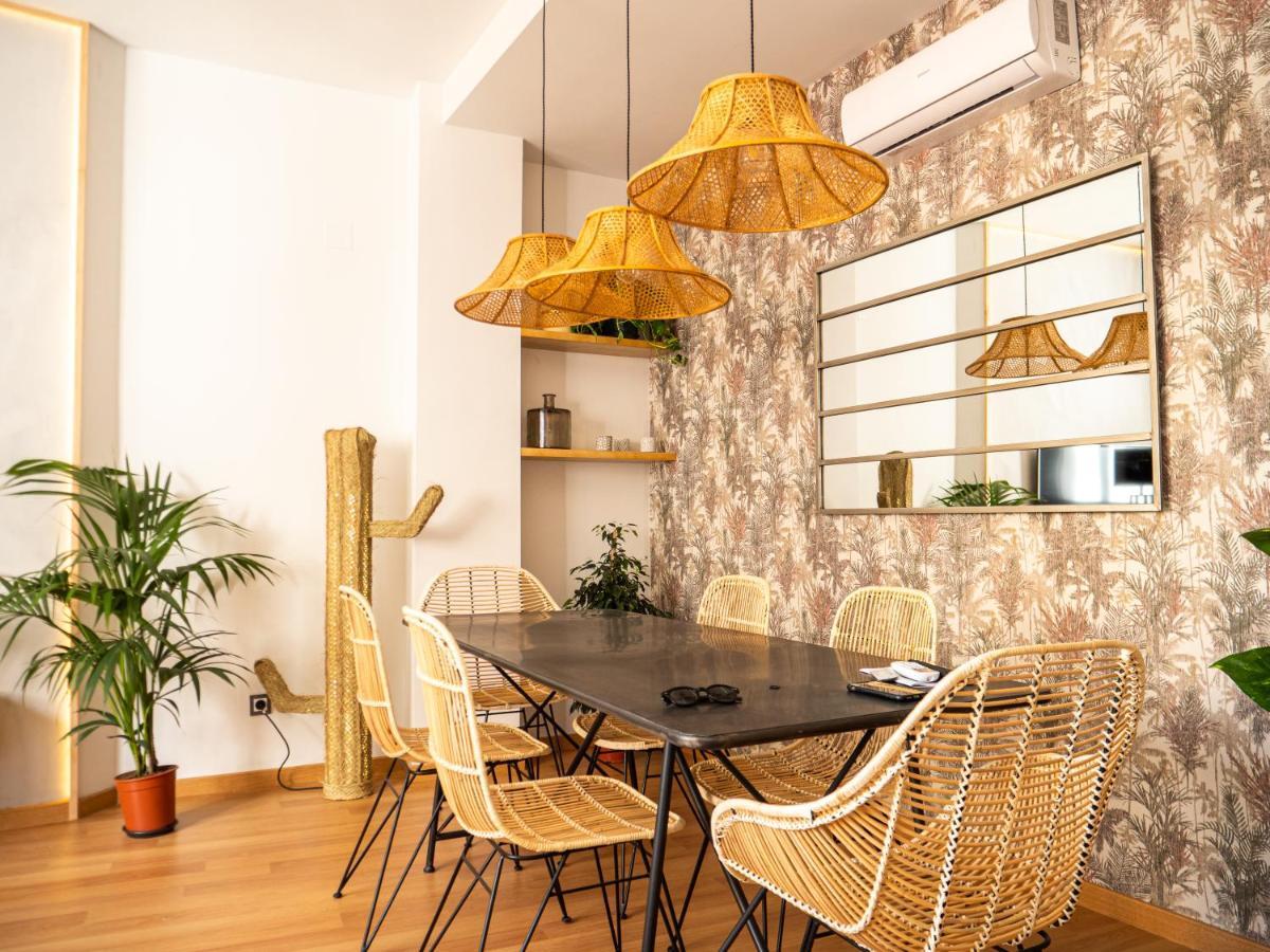 Stylish Apartment In The Heart Of Malaga With Pool Dış mekan fotoğraf