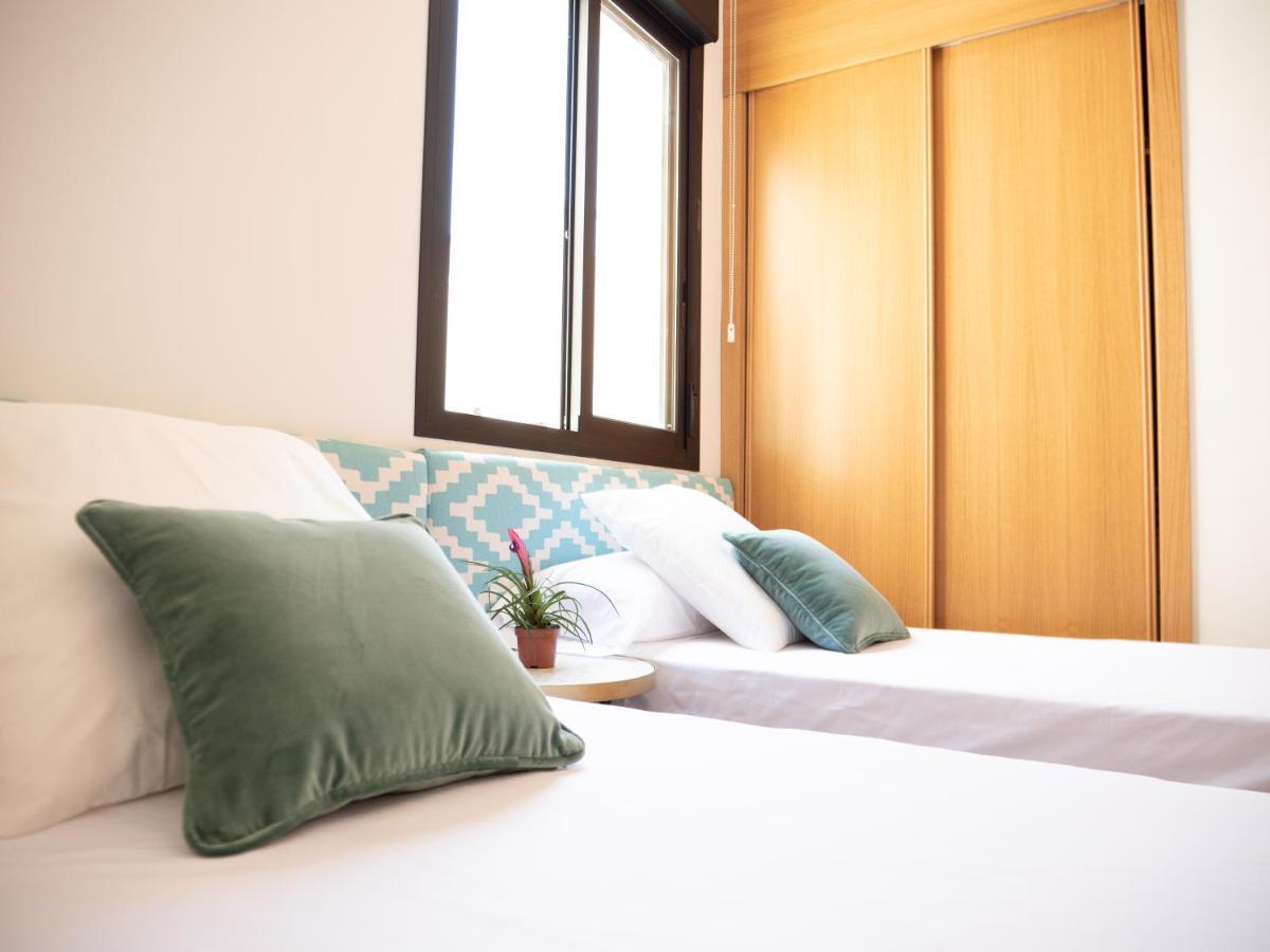 Stylish Apartment In The Heart Of Malaga With Pool Dış mekan fotoğraf