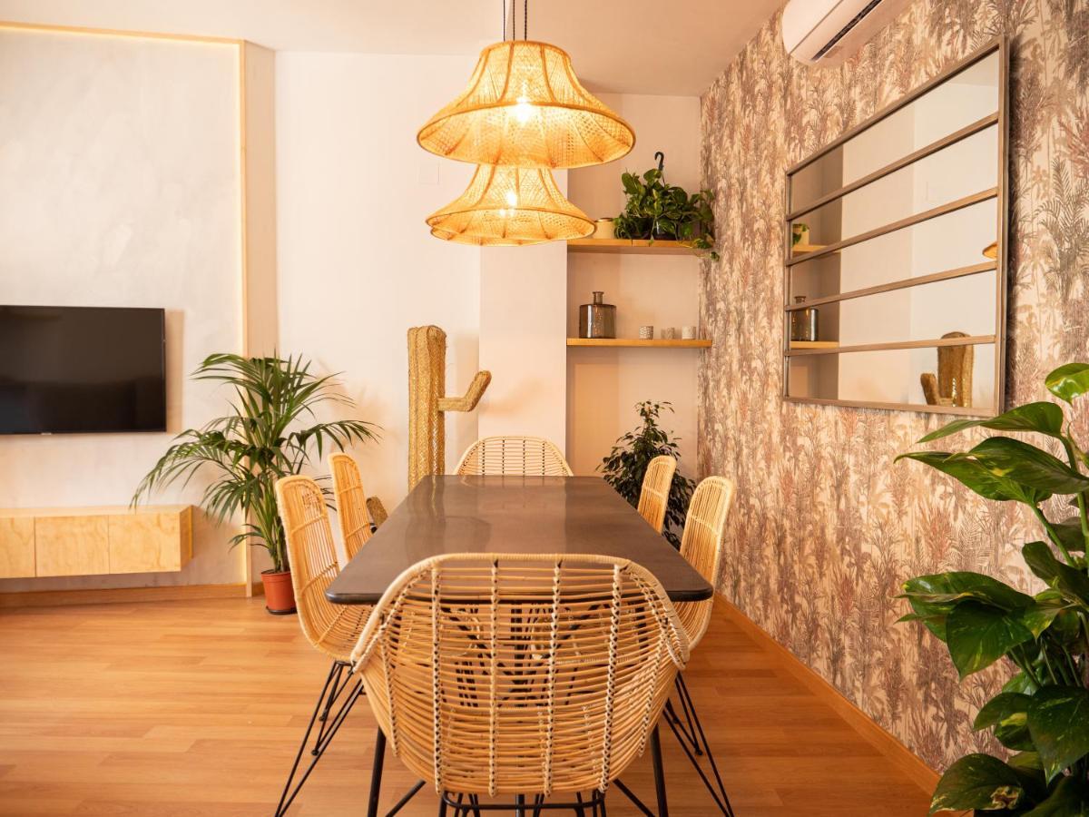 Stylish Apartment In The Heart Of Malaga With Pool Dış mekan fotoğraf